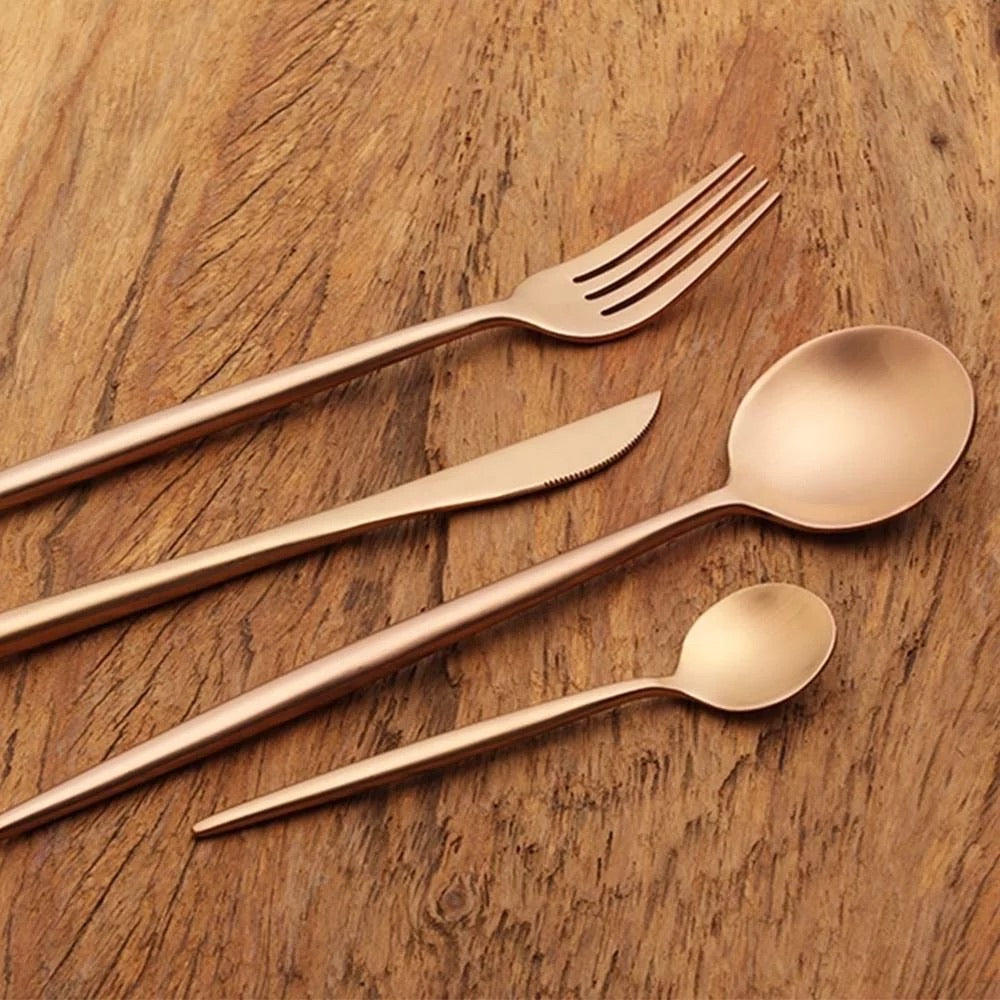 Minimalist Matte Flatware (Set Of 4)